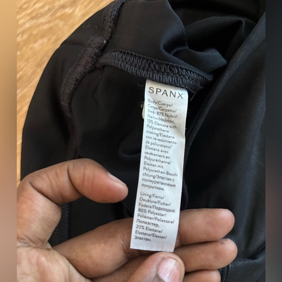 SPANX shape Faux Leather Leggings Black L - Picture 6 of 7